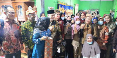 Negara Diminta Hadir Memberikan Bunga Rendah Dalam Pembiayaan Ultra Mikro