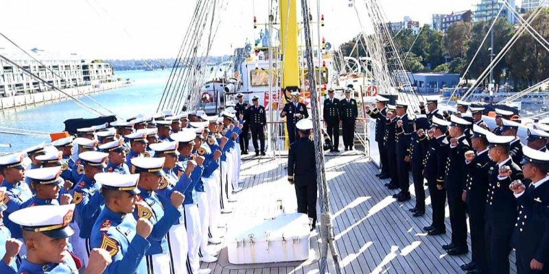 Keren!  Personel Satgas KJK Gelar Upacara HUT TNI AL Ke-77 di Sydney