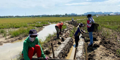 Perkuat Jaringan Irigasi dengan Program Padat Karya Tunai 2022