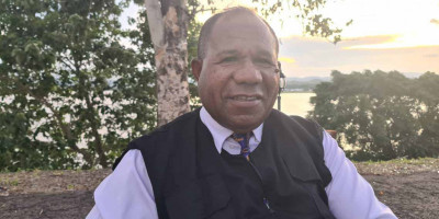Pdt Alberth Yoku: Gubernur Papua Lukas Enembe Harus Gentle Hadapi Kasus Hukumnya