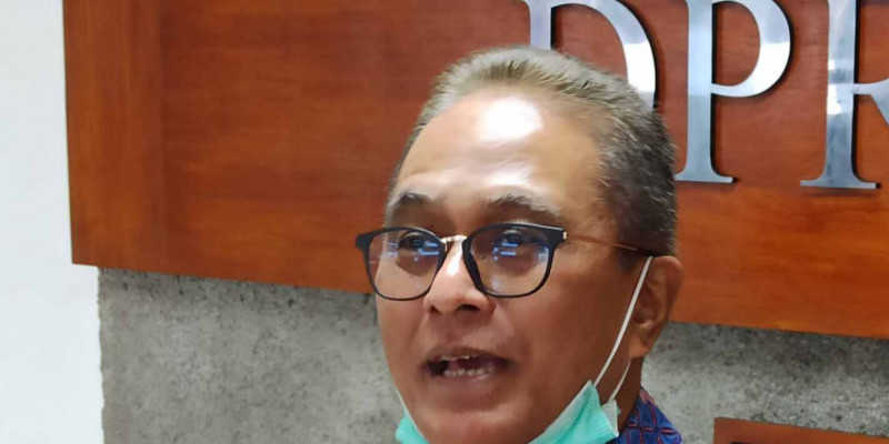 Punya Shadow Team 400 Orang, Pertanda Nadiem Makarim Tidak Percaya ASN