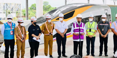Dukung Proyek Kereta Cepat Indonesia China, Dirut PLN: Infrastruktur Listrik Rampung Juni 2023