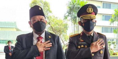 Ketua DPD RI Minta Kapolri Pecat Anggota Polri Yang Merugikan Institusinya