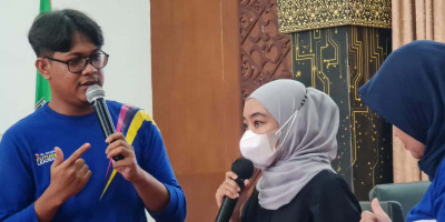 Pembekalan Wisudawan Universitas Andalas Hadapi Dunia Kerja