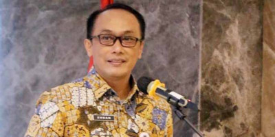 Tidak Ada Kewajiban Suami dan Istri Dalam 1 Kartu Keluarga  