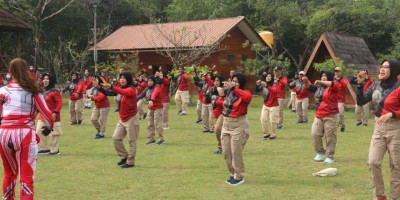 PNS Mako Korps Marinir dengan Khidmat Laksanakan Rangkaian HUT ke 51 Korpri