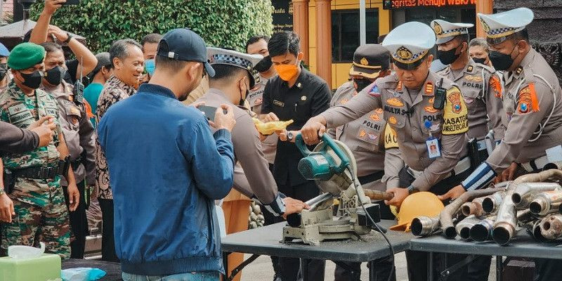 Polres Blitar Kota Gelar Pasukan Operasi Lilin 2022,  Musnahkan Barang Bukti