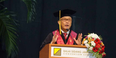 Orasi Ilmiah Prof Zudan: Transformasi Digital Dukcapil,  Kebijakan Berdampak Baik  bagi Masyarakat