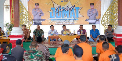 Polresta Blitar Gelar Jumat Curhat, Warga Sampaikan Unek-Unek