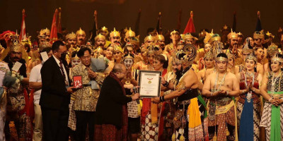 TNI AL Kembali Meraih Rekor Muri Pada Gelaran Wayang Orang “Pandawa Boyong”