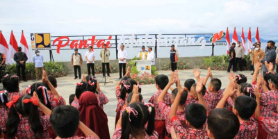 Resmikan Penataan Kawasan Pantai Malalayang dan Bunaken, Presiden Berpesan Jaga Kebersihan