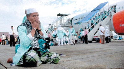 Arab Saudi turunkan Biaya Haji 30 Persen. Di sini malah mau Naik 100?