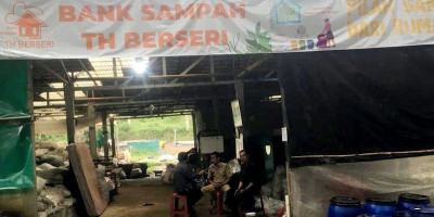 Bank Sampah TH Berseri Desa Tajurhalang, Upaya Atasi Permasalahan Sampah Secara Terpadu
