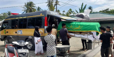Polres Buol Peduli, Ambulance Noto Gratis Bantu Antar Jenazah Warga ke Pemakaman  