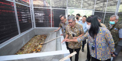 Pengolahan Sampah Organik Biokonversi Pertama di Rest Area Jalan Tol