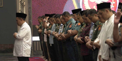 Tempati Rumdis, Panglima TNI Gelar Doa Bersama