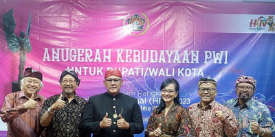 Kuat di Sektor Pertanian, Bupati Acep Purnama Bangun Kabupaten Kuningan Mulai dari Desa