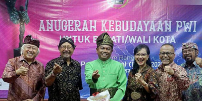 Bang Wiwik Dorong Gerakan Cetak Sawah Mandiri di Serdang Bedagai