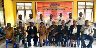 Bati Tuud Koramil 1708-04/SS Hadiri Pelantikan dan Pengambilan Sumpah PPS
