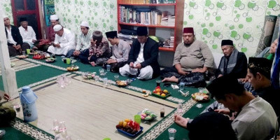 Majelis Ta'lim Pengajian Baiti Jannati Adakan Isra Mi'raj Nabi Muhammad SAW 1444 H