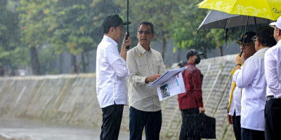 Jokowi dan Heru  ingin Jakarta Tidak Banjir lagi