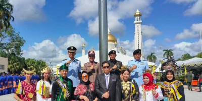 Pamerkan  Keragaman Baju Adat Indonesia Pada Hari Kebangsaan ke 39 Negara Brunei Darussalam