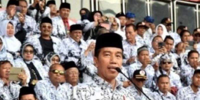 Presiden Jokowi Naikkan Gaji Honorer 2023 se-Indonesia