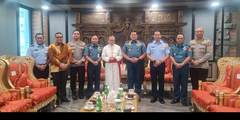 Diterima Panglima TNI, Kardinal Suharyo: Pelayanan TNI-Polri Dalam Gereja Katolik Tetap Satu Kesatuan