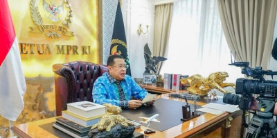 Kaji Kembali Hasil Amandemen ke-4 UUD NRI 1945