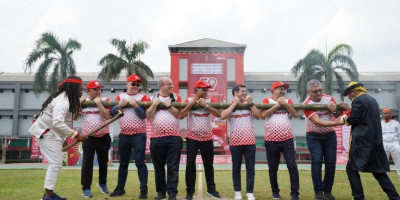 Peringati HBP Ke 59, Para Napi Melawan Puluhan Duta Besar dan Menkumham