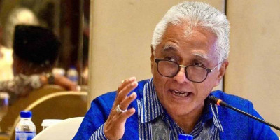 DPR Desak Mendagri Periksa Harta Sekda Riau Buntut Flexing Sang Istri
