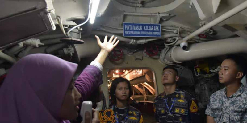 Tanamkan Diplomasi Sejak Dini, TNI AL Prakarsai Asean Cadet Sail 2023