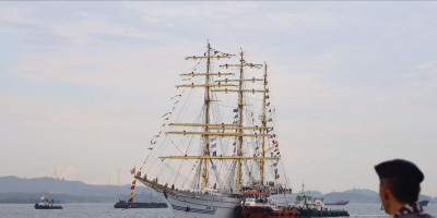 Etape Pertama KRI Bima Suci Satgas Kartika Jala Krida 2023 Singgah Di Batam