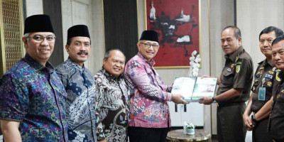 JAM-Intelijen: Negara Membebaskan Rakyat Untuk Beribadah