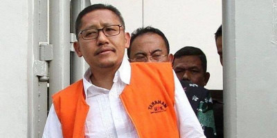 Anas Urbaningrum Terbukti Korup, Kok Malah Meriah Disambut?