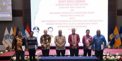 Orang Asli Papua Dijamin Keterlibatan Aktif dalam Penyelenggaraan Pemerintahan 3 DOB