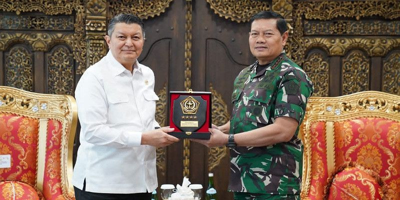 Panglima TNI Terima Kunjungan Kepala BNPT RI
