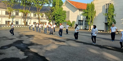 Dengan Senam SKJ 88 Kebugaran Personel Lanmar Jakarta Terjaga