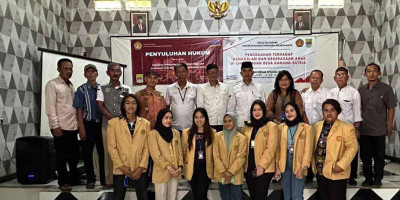 KKN di Desa Karang Satria, Mahasiswa Fakultas Hukum Ubhara Jaya Gelar Penyuluhan Hukum