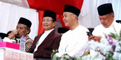 Ganjar dan Prof. Nasaruddin Umar Hadir Bareng Halal Bihalal Tokoh Agama di Sulut, Sinyal Duet Capres-Cawapres 2024?