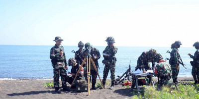 Batalyon Howitzer 2 Marinir Laksanakan Latihan Tri Wulan II di Situbondo