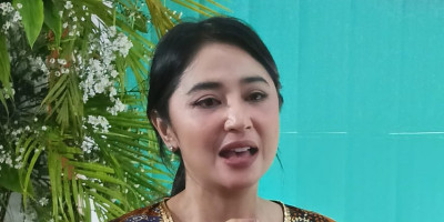 Dewi Perssik Gagal 3 Menikah Tetap Yakin Allah SWT Siapkan Lelaki Terbaik