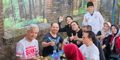 Awali Kegiatan di Cirebon, Ganjar Pranowo Lari Pagi Bersama Kang Prof. Rokhmin