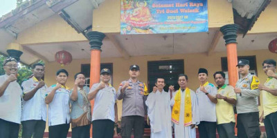 Komitmen Rawat Toleransi, Pemuda Katolik Lampung Ikut Semarakan Hari Raya Waisak