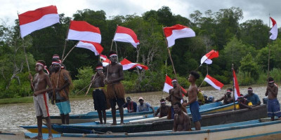 Pawai Merah Putih Satu Dayung untuk Indonesia