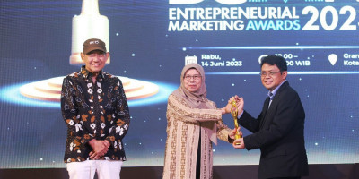 Raih 'Best of the Best' Company, Sukses PLN  di Ajang BUMN Entrepreneurial Marketing Awards 2023