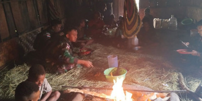Menyatu Dengan Masyarakat, Pos Bolakme Masak Bersama Warga