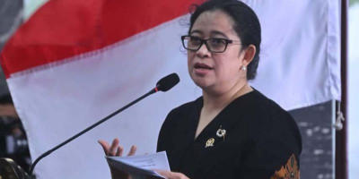 Jokowi Akrab dengan Prabowo, Puan: Sama Saya Juga Akrab