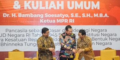  Ketua MPR RI Bamsoet Ajak UNS Solo Wujudkan Visi Indonesia Emas 2045