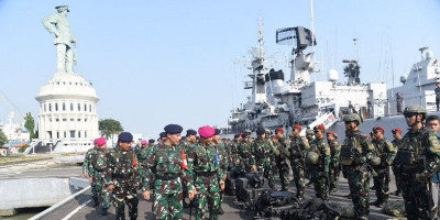 Pangkoarmada RI Pimpin Upacara Gelar Kesiapan Manlap Latihan Armada Jaya XLI Tahun 2023.